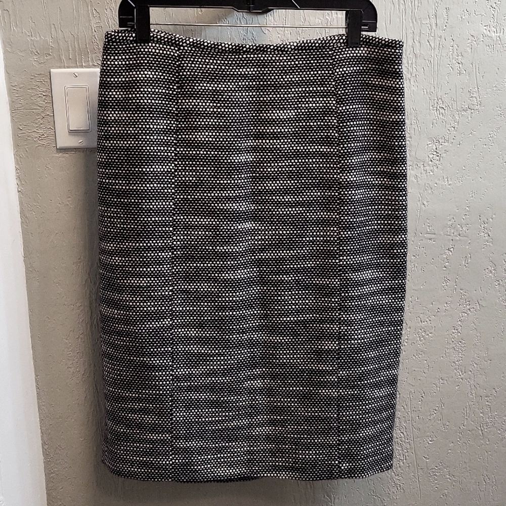 Ann Taylor LOFT Black & White Wool Blend Tweed Pencil Skirt